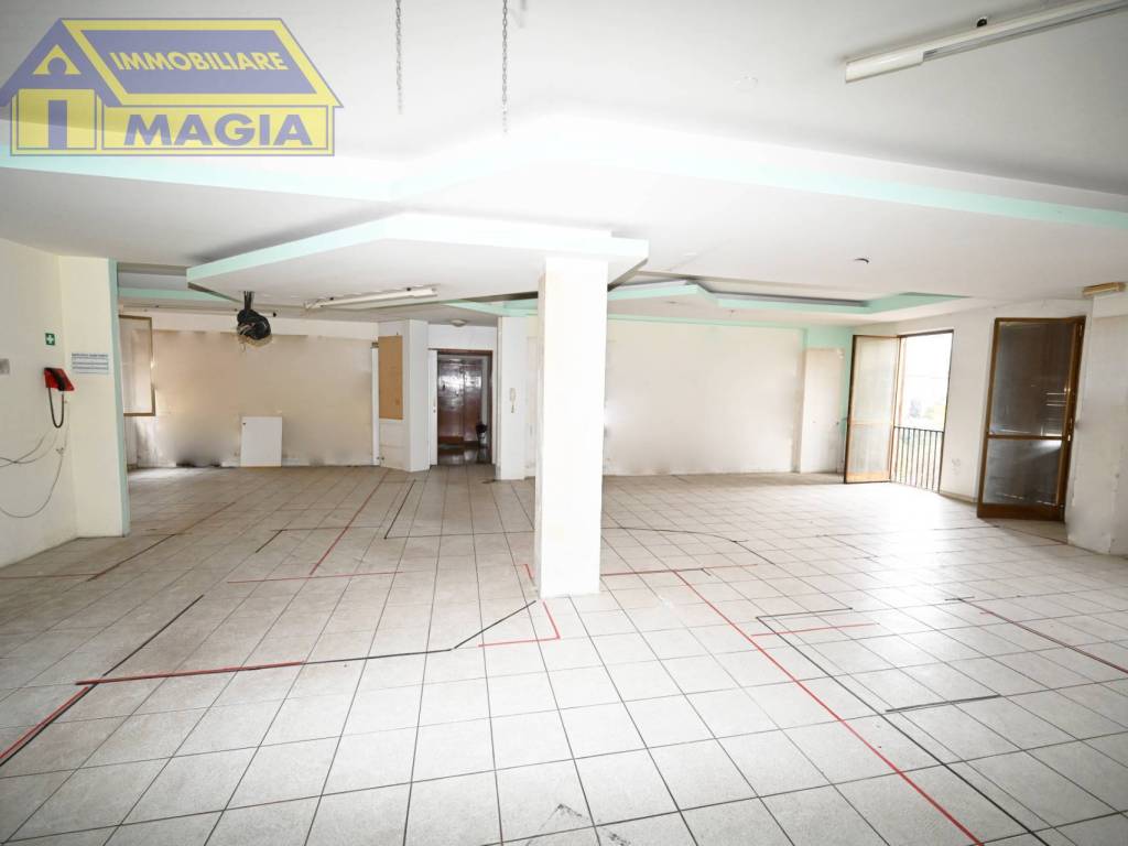 Appartamento a Ascoli piceno in Piazza Santa Maria Inter vineas - Foto 5