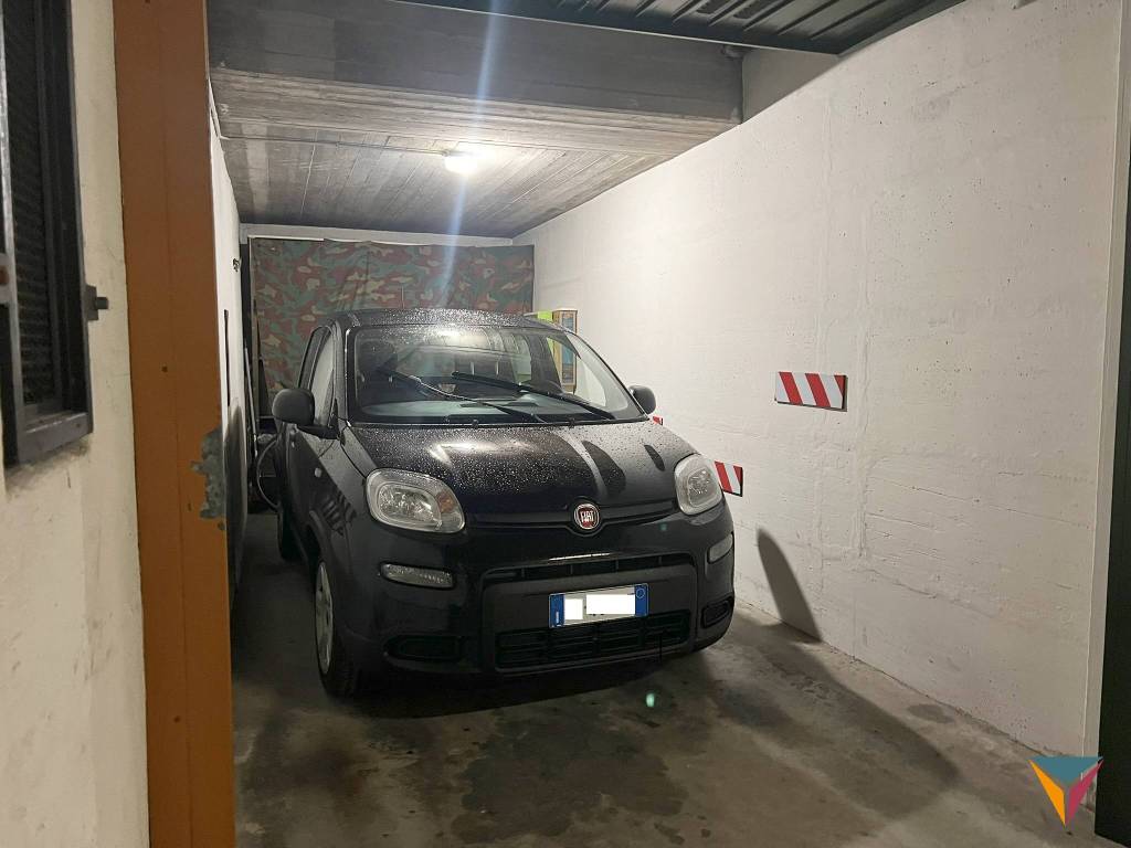 Box / garage a Mantova in Vicolo Due Catene - Foto 3