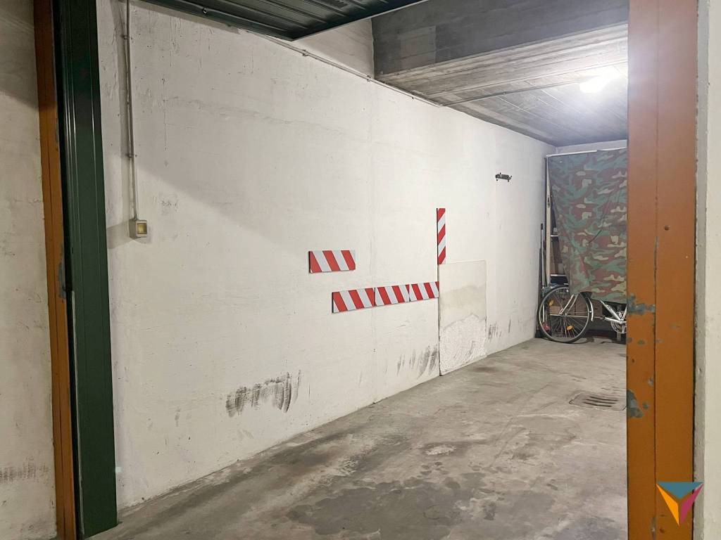 Box / garage a Mantova in Vicolo Due Catene - Foto 5