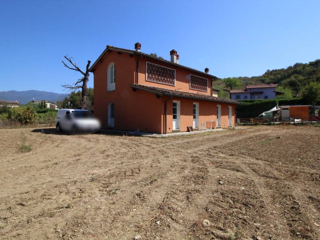 Rustico / casale a Castelfranco piandisco in Via Massimo D'Antona - Foto 2
