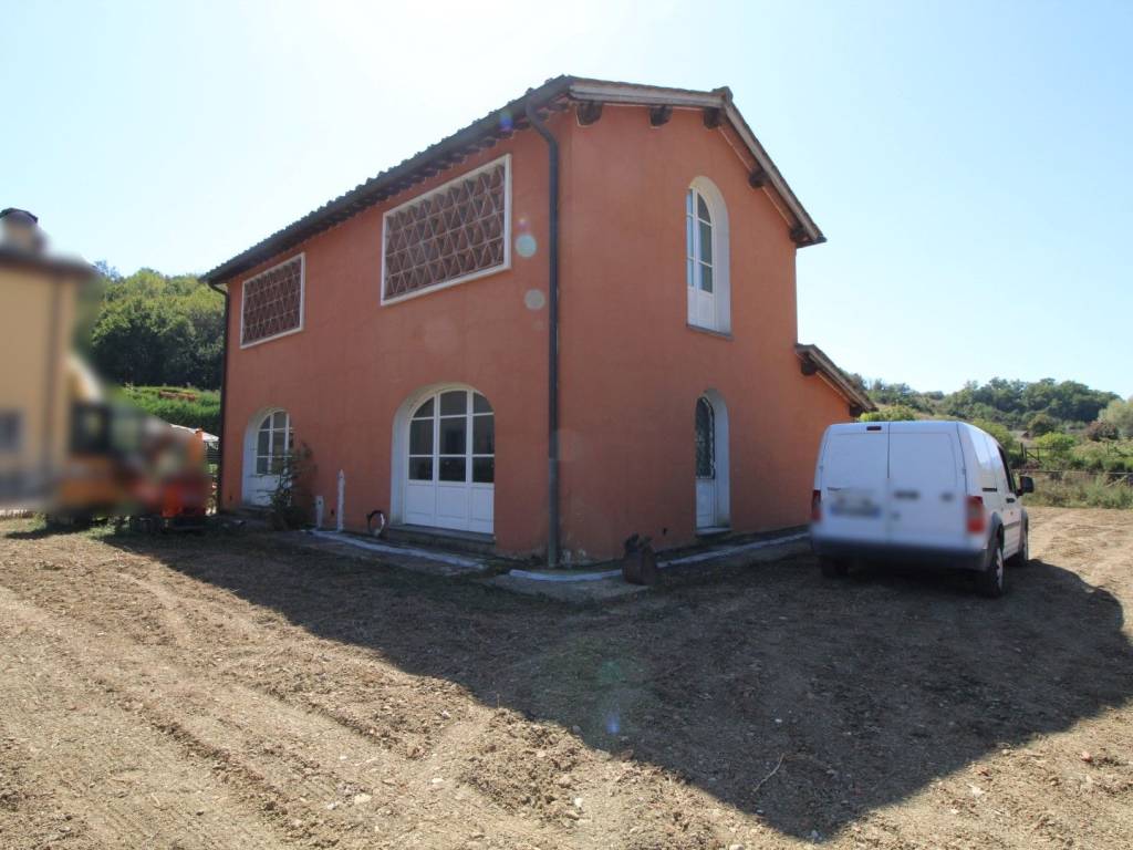Rustico / casale a Castelfranco piandisco in Via Massimo D'Antona - Foto 4