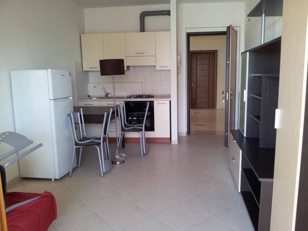 Appartamento a Martinsicuro in Via Amendola - Foto 2