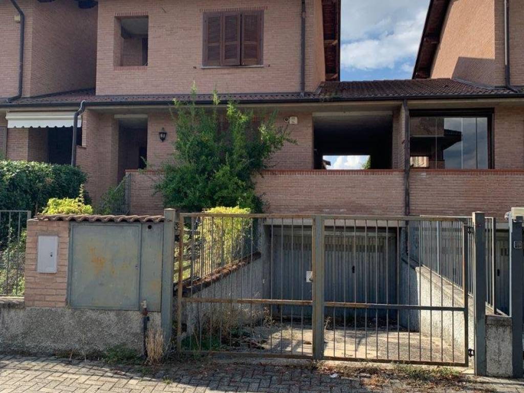 Villa a Cura carpignano in Via Giuseppe Verdi, 3 - Foto 2
