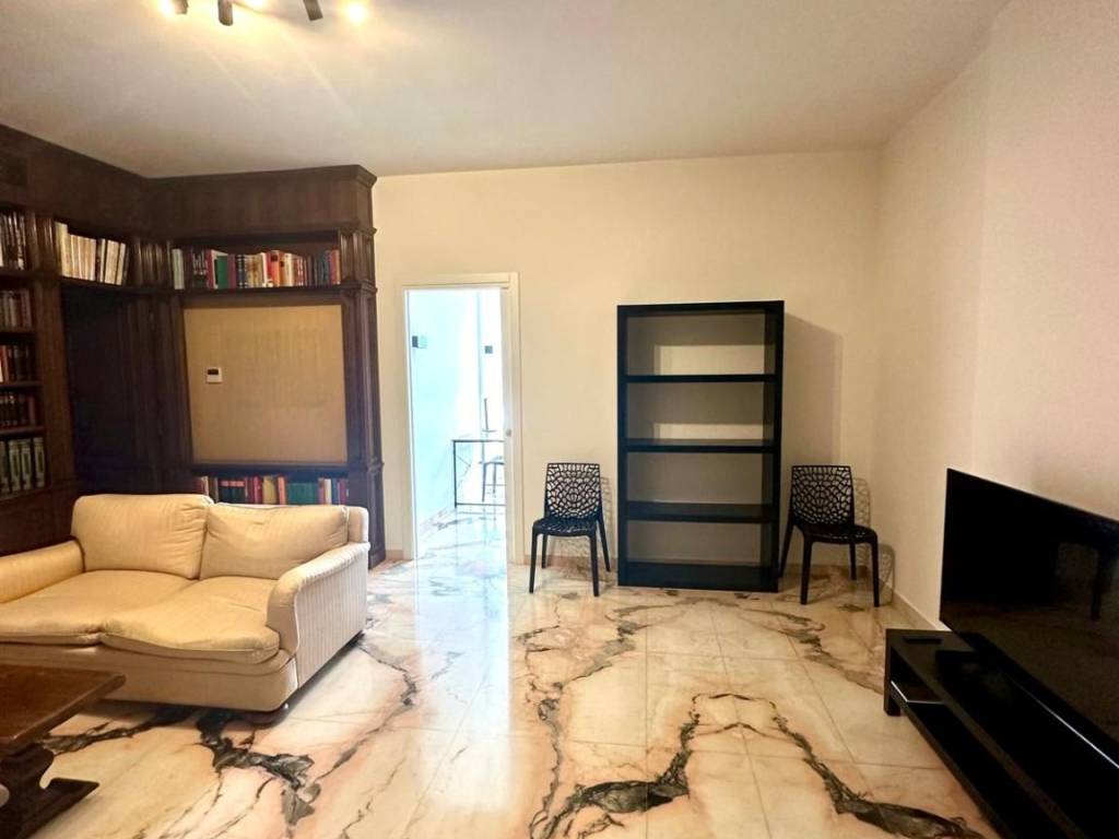 Appartamento a Modena in Viale Alfeo Corassori, 70 - Foto 4