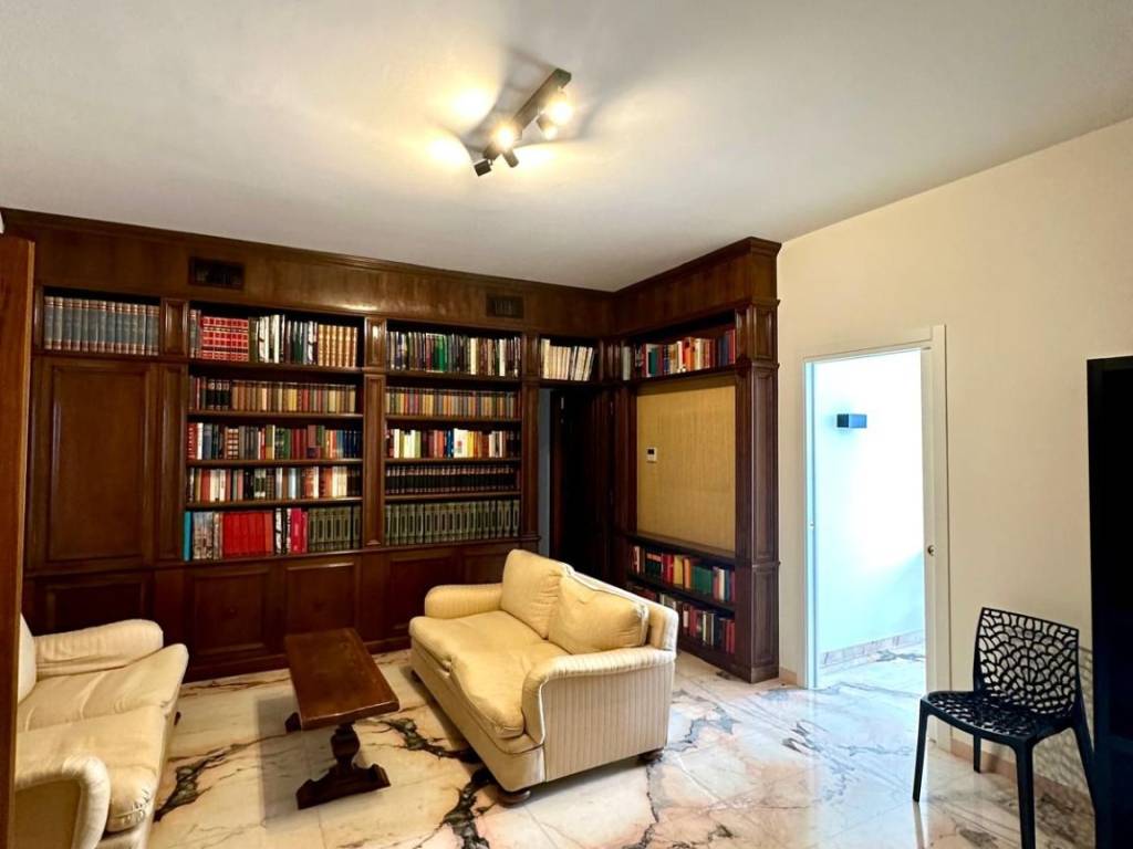 Appartamento a Modena in Viale Alfeo Corassori, 70 - Foto 5