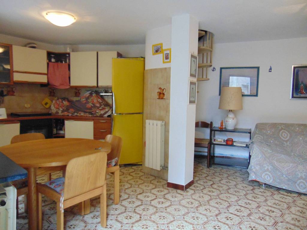 Casa indipendente a Deiva marina in Via Aldo Moro, 39 - Foto 2