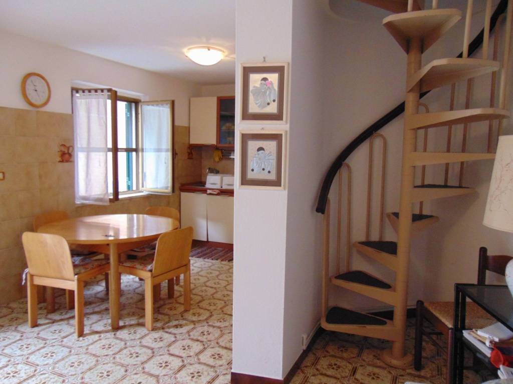 Casa indipendente a Deiva marina in Via Aldo Moro, 39 - Foto 3