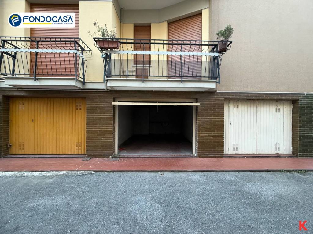 Box / garage a Loano in Via Pisa - Foto 4