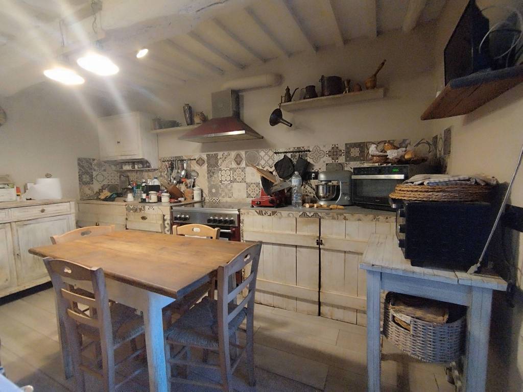 Rustico / casale a Pistoia in Via Bolognese, 186 - Foto 5