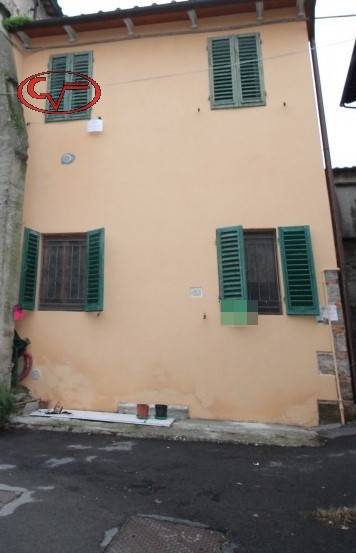 Casa indipendente a Montevarchi in Via della Fonte - Foto 2