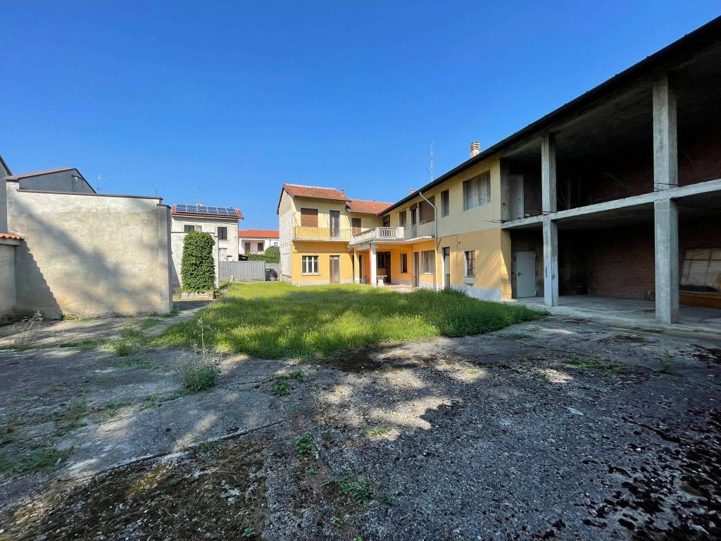 Casa indipendente a Buscate in Via Giosuè Carducci, 23 - Foto 4