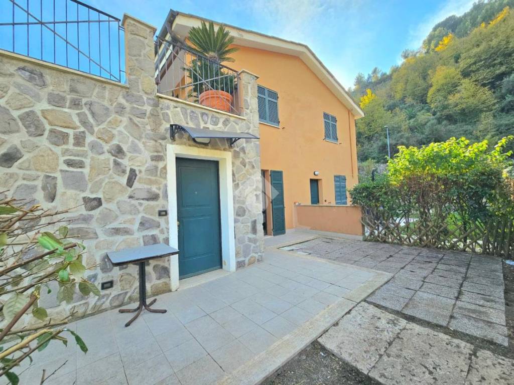 Appartamento a Castellaro in Strada Per i Piani, 8 - Foto 2