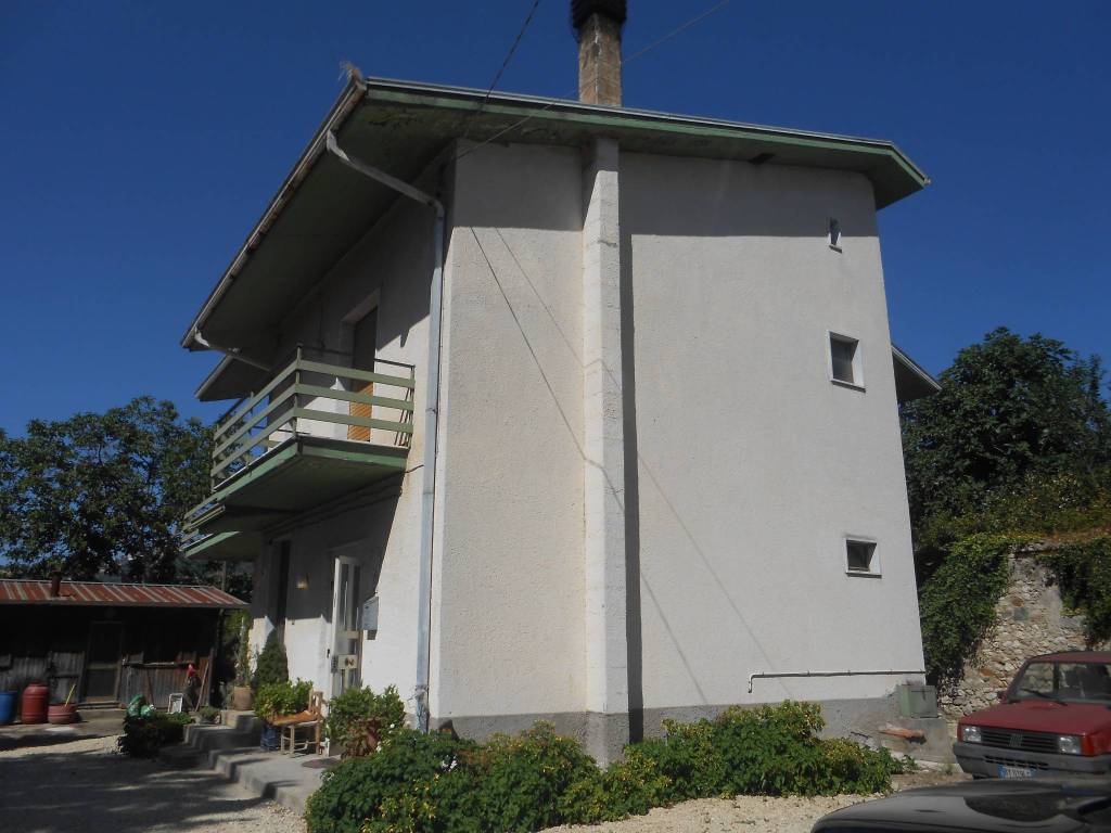 Villa a Pietradefusi in Contrada Vertecchia - Foto 2