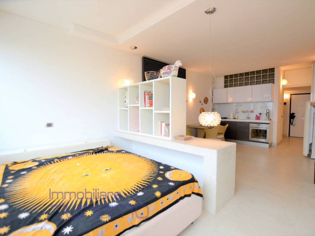 Appartamento a Riccione in Viale Ippolito Nievo - Foto 2