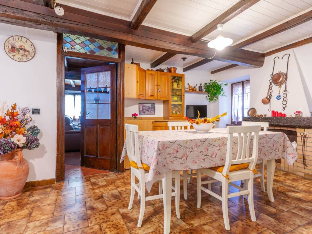 Casa indipendente a Veglio in Frazione Prina, 29 - Foto 2