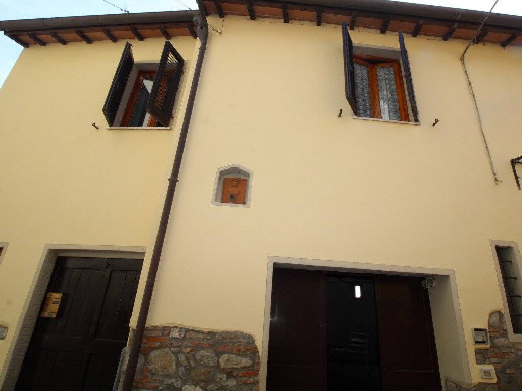Casa indipendente a Montevarchi in Via Leona - Foto 2