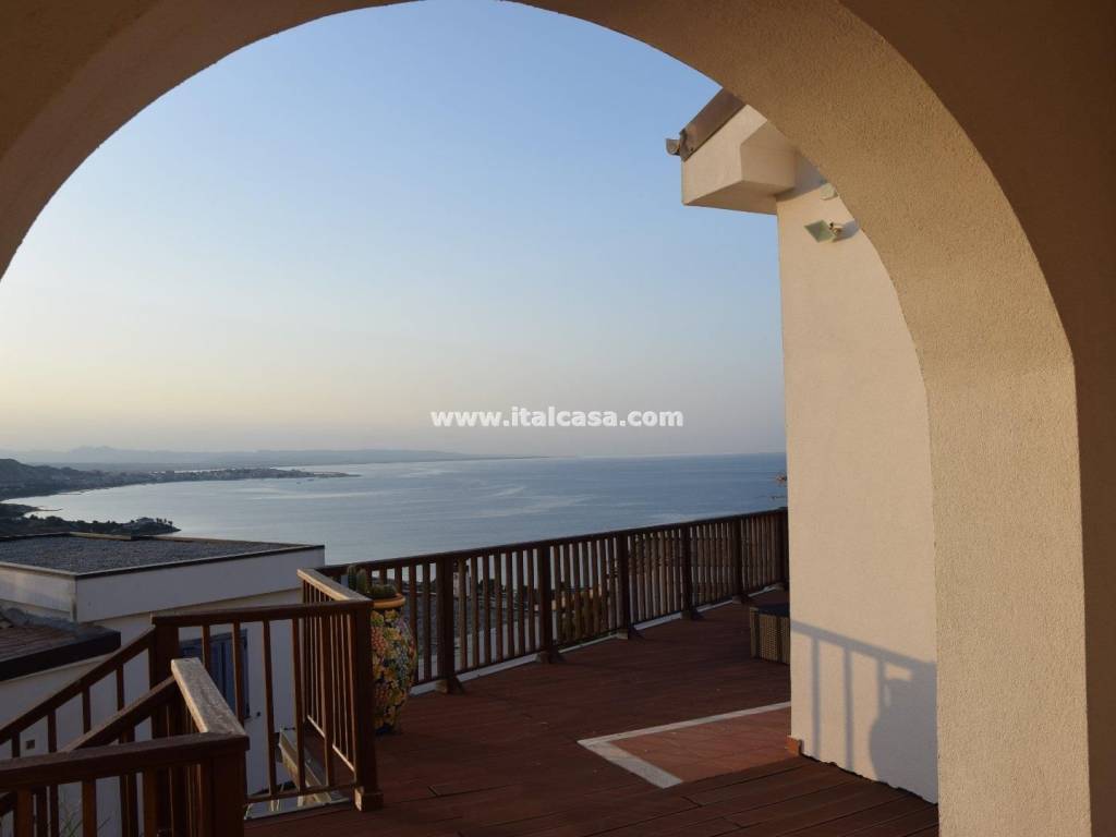 Villa a Crotone in viale magnagrecia - Foto 3