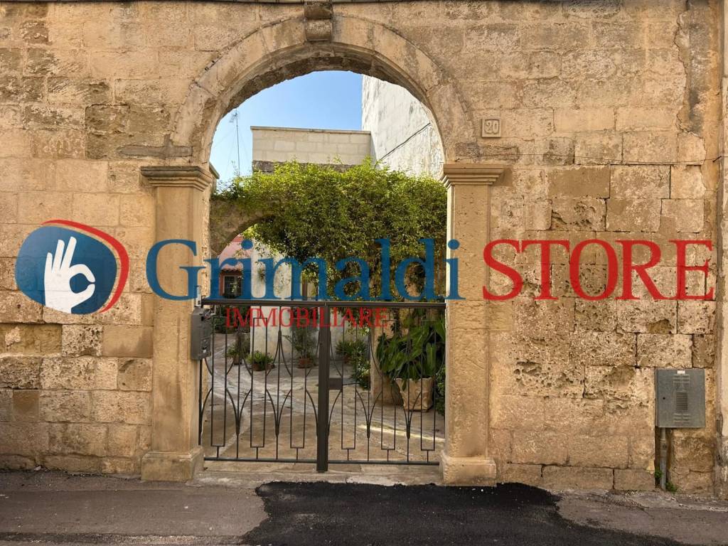 Villa a Caprarica di lecce in Via roma 18 - Foto 2