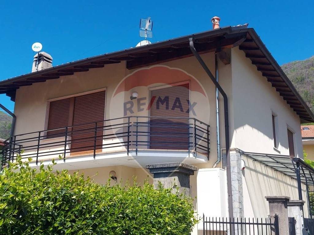 Appartamento a Cuveglio in Via Vidoletti, 99 - Foto 3