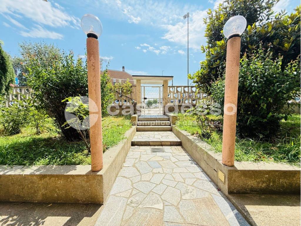 Appartamento a Leinì in VIALE ITALIA, 40 - Foto 3