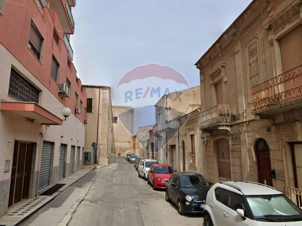 Appartamento a Vittoria in VIA CIALDINI, 114 - Foto 2