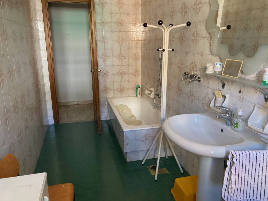 Appartamento a Alessandria in Via Alcide De Gasperi - Foto 5