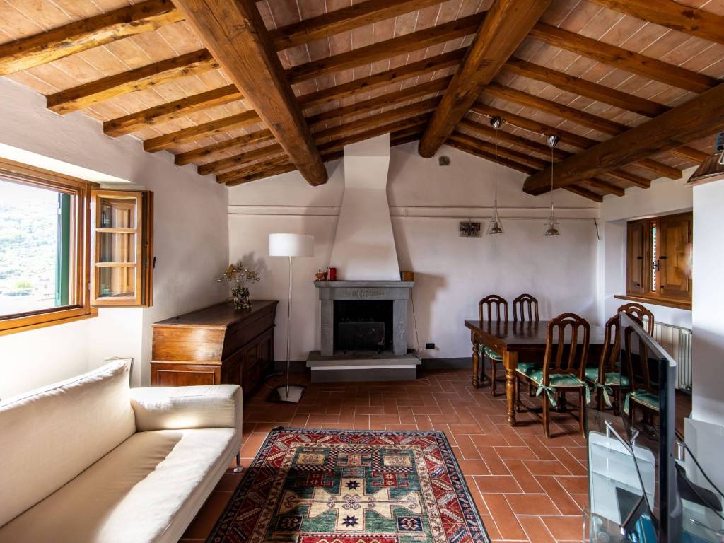 Casa indipendente a Massa e cozzile in Via Roma - Foto 2