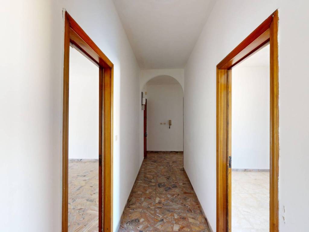 Appartamento a Ceglie messapica in Via Giacomo Matteotti, 26 - Foto 4