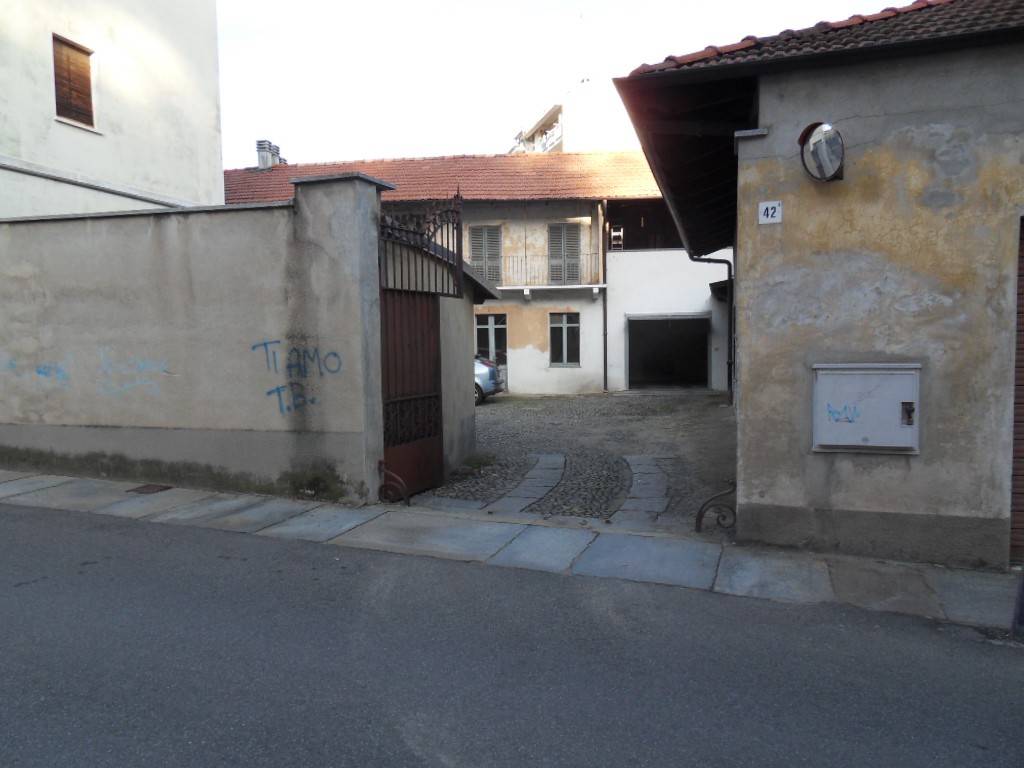 Box / garage a Biella in Via Quintino Sella, 42 - Foto 2
