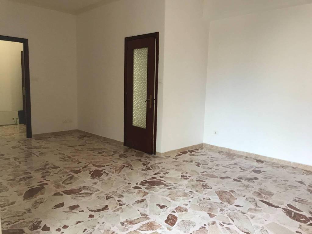 Appartamento a Catania in Via Principe Nicola - Foto 3