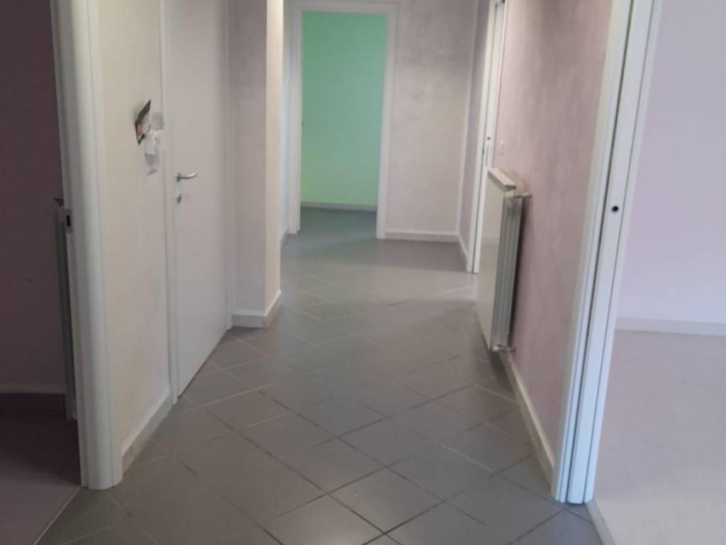Immobile a Pesche in Strada Statale App. Abruzzese e Appulo Sannitico - Foto 4