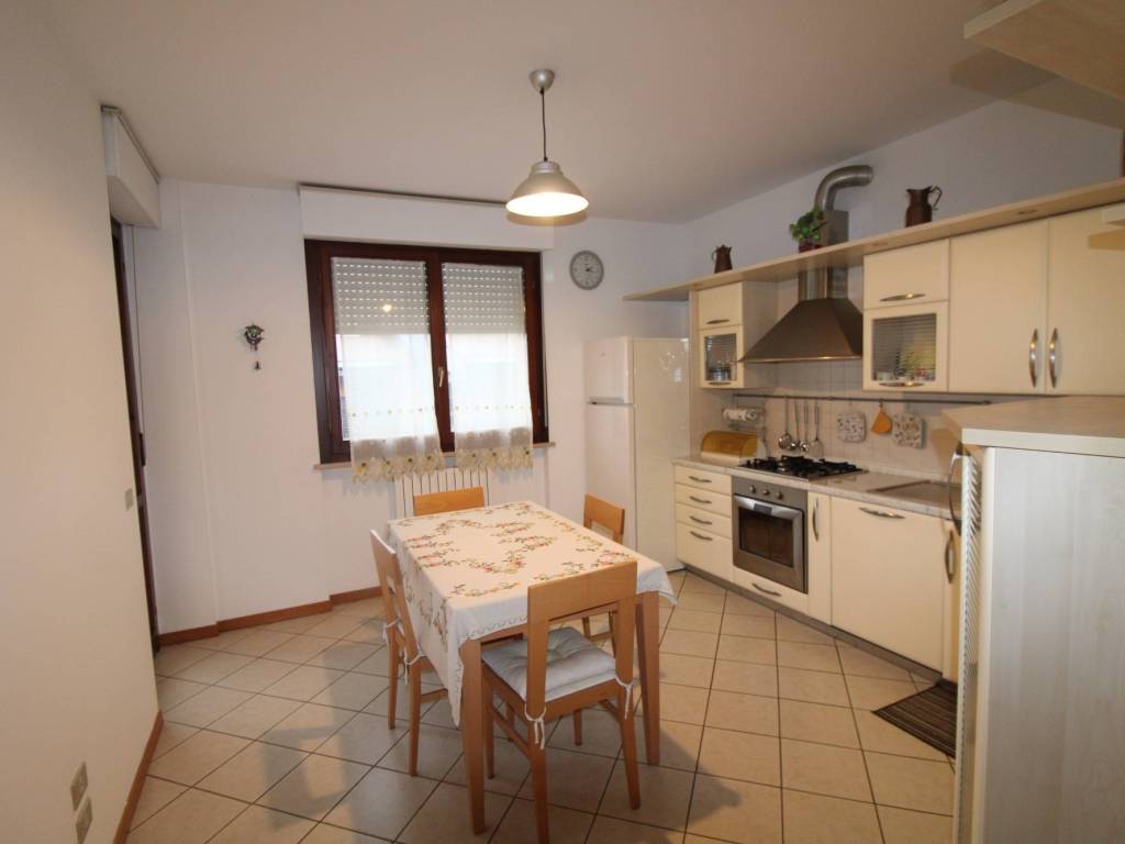 Appartamento a Jesi in Via Rosario Livatino - Foto 3