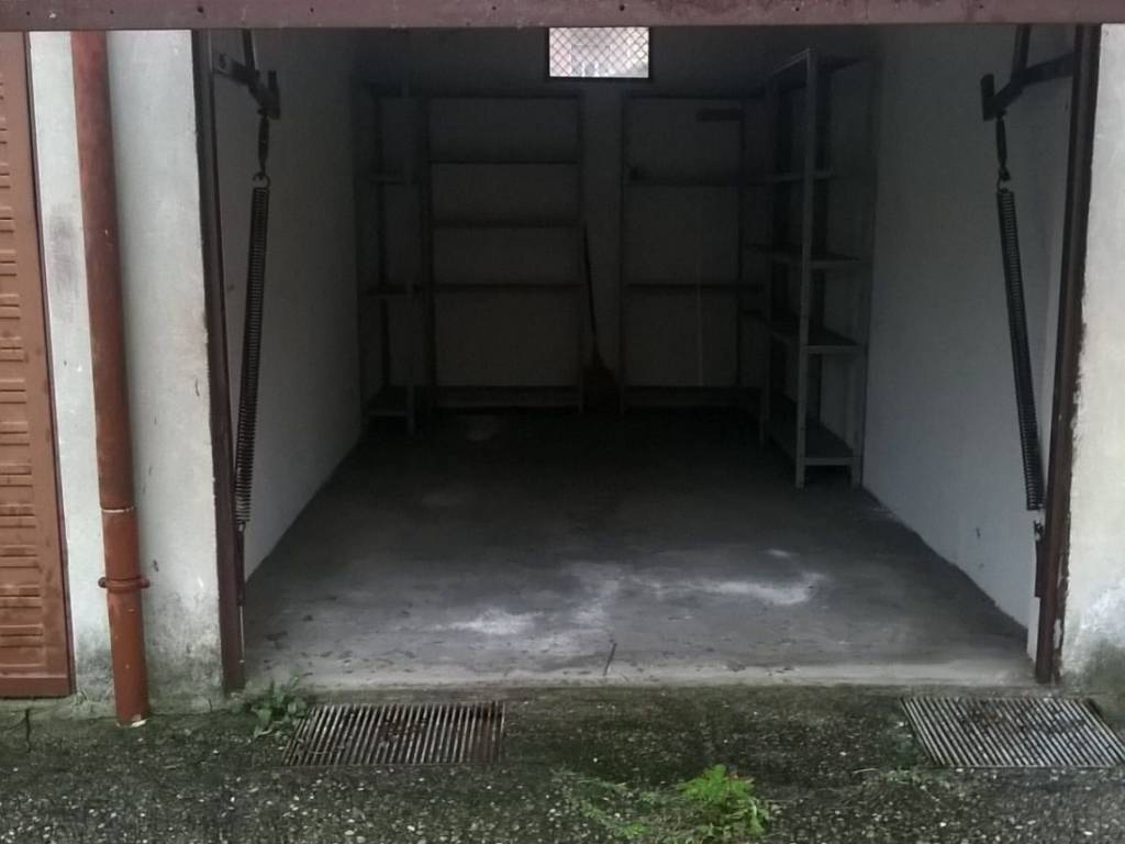 Box / garage a Vigevano in Via Achille Grandi - Foto 2