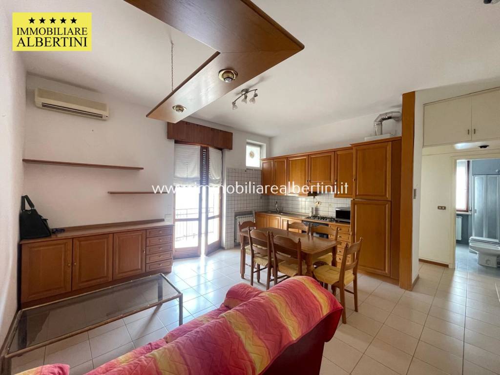 Appartamento a Verona in Via Baldassare Longhena, 15 - Foto 4