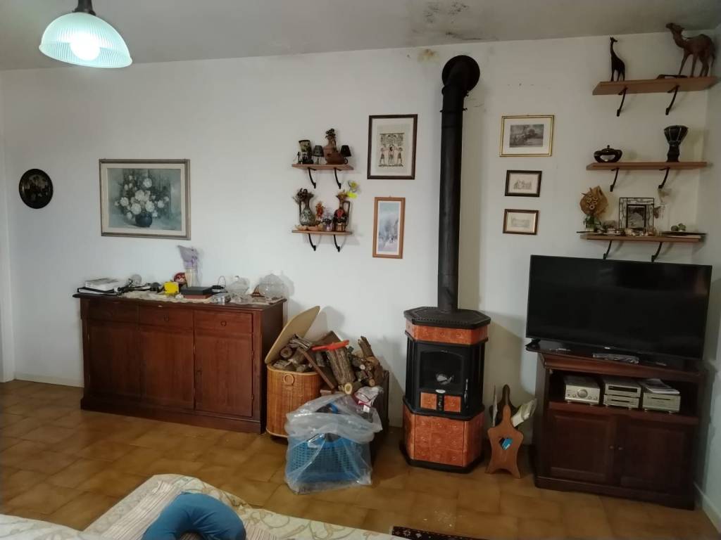 Appartamento a Mondolfo in Via Tiziano Vecellio - Foto 4