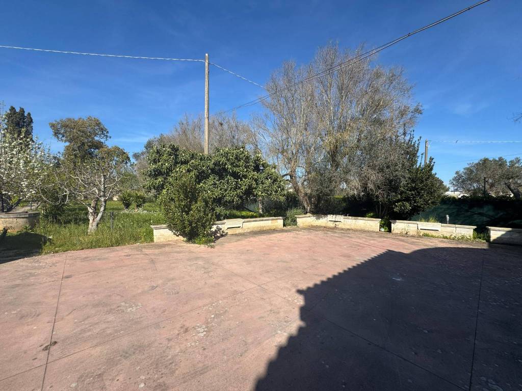 Villa a Mesagne in Strada Comunale Vecchia Ceglie - Foto 4