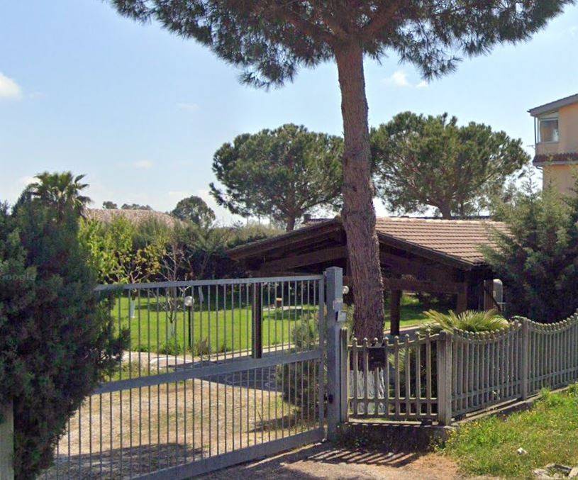 Villa a Aprilia in Via dei Pontoni, 16 - Foto 2