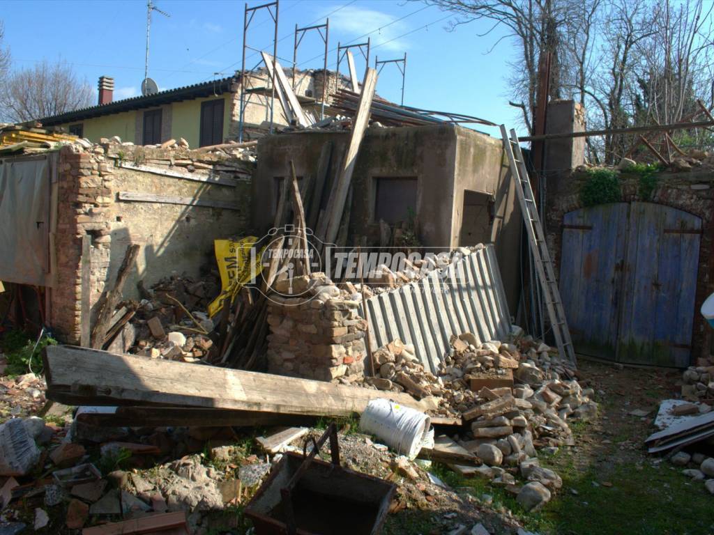 Immobile a Casalgrande in Via Canale 103 - Foto 4