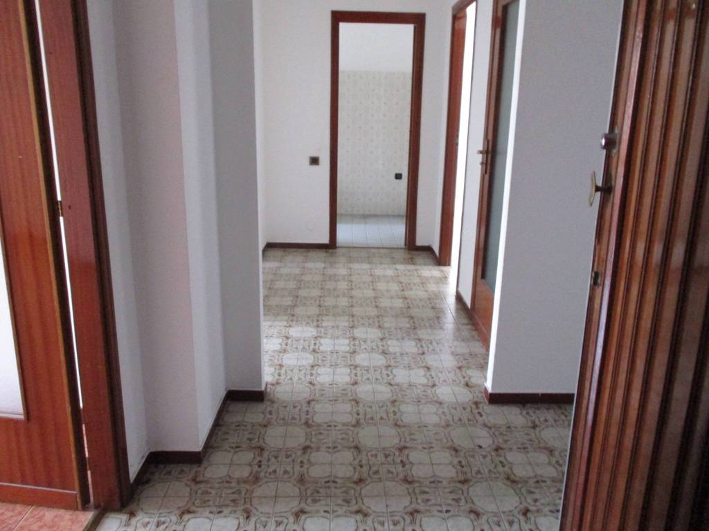 Appartamento a Nichelino in Via Bengasi, 41 - Foto 2