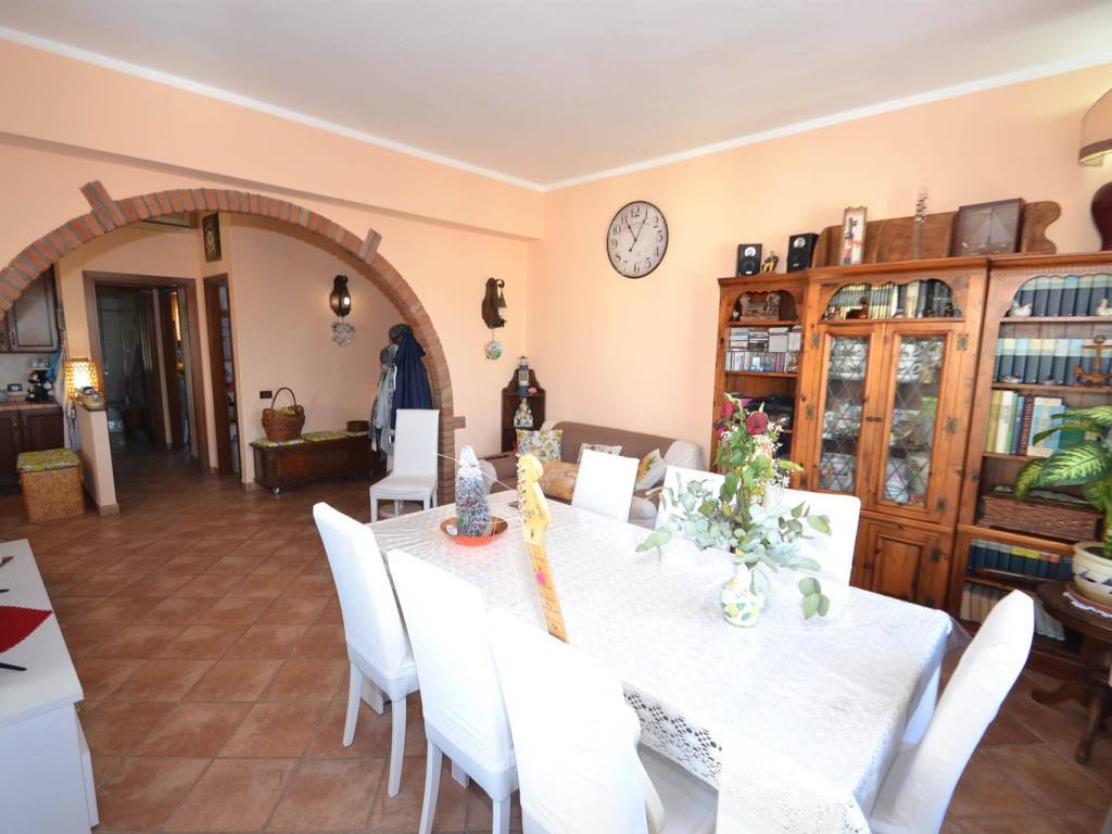 Appartamento a Rosignano marittimo in via Bellini - Foto 3