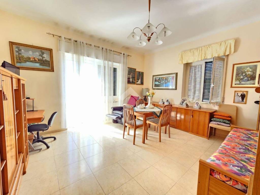 Appartamento a Taranto in Via Scira, 15 - Foto 4