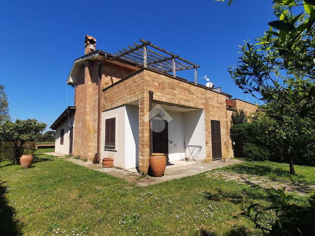 Villa a Tarquinia - Foto 2