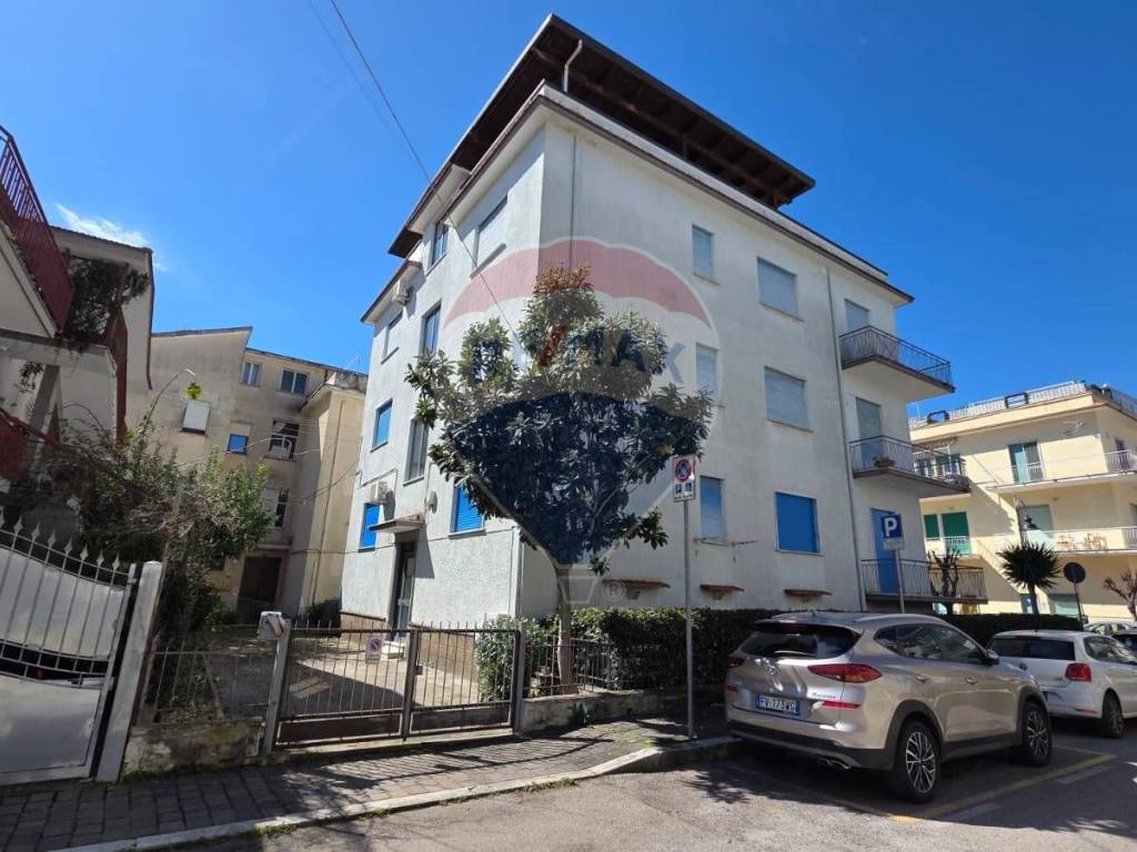 Appartamento a Minturno in VIA FRATELLI CERVI, 2 - Foto 2