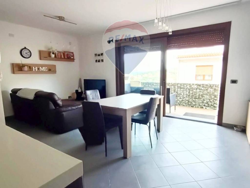 Appartamento a Guspini in via Giuseppe Dessì - Foto 4