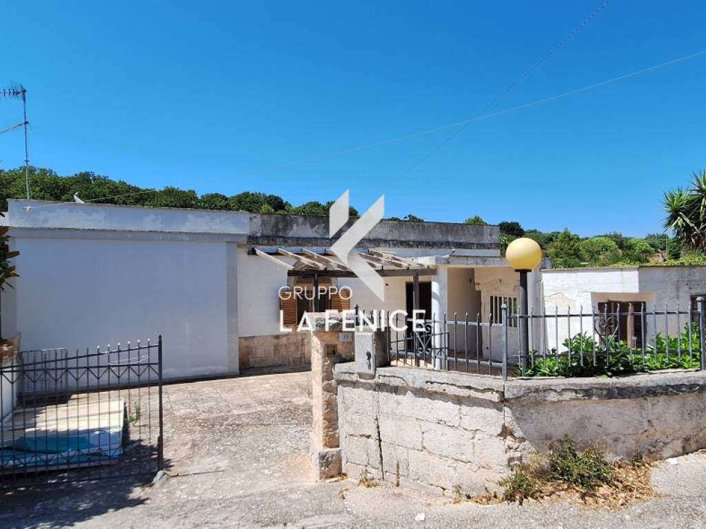 Casa indipendente a Fasano in Viale delle Macchie - Foto 3