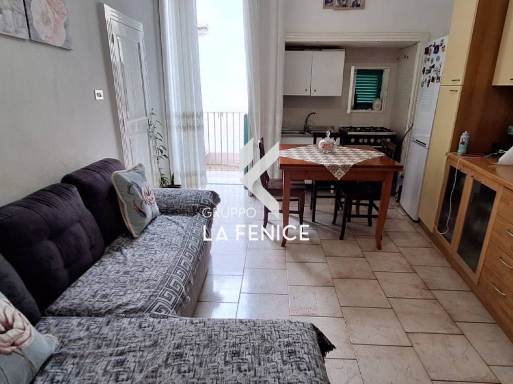 Casa indipendente a Fasano in Via Dante Alighieri - Foto 5