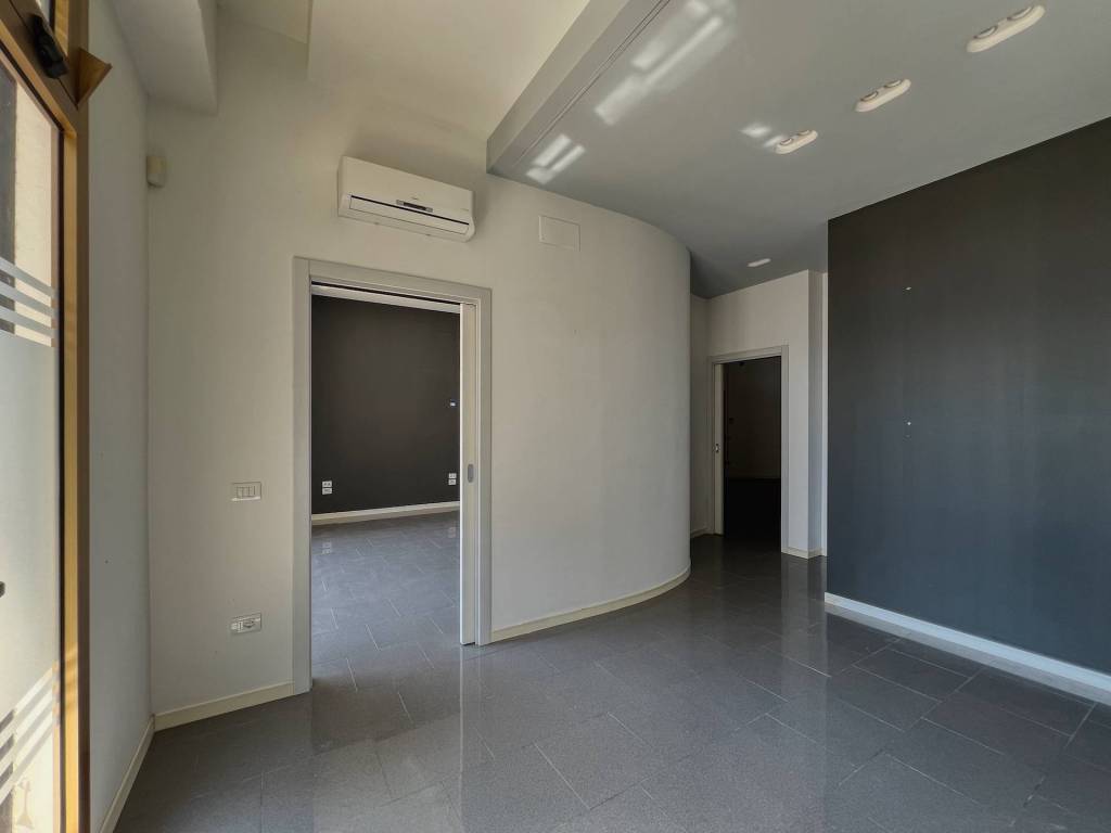 Immobile a Catanzaro in Viale V. De Filippis, 52 - Foto 3