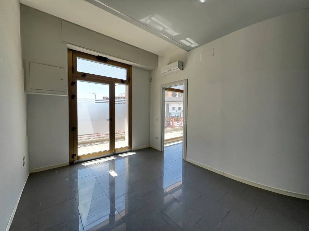 Immobile a Catanzaro in Viale V. De Filippis, 52 - Foto 4