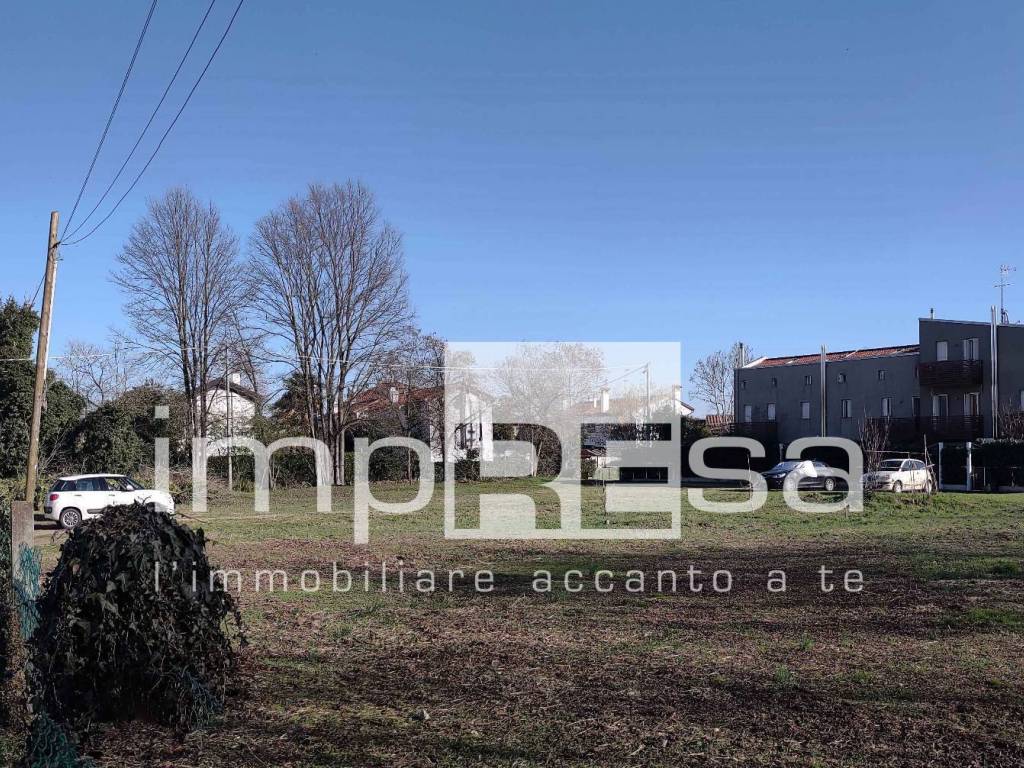 Terreno a Treviso in Via 33° Reggimento Artiglieria - Foto 2