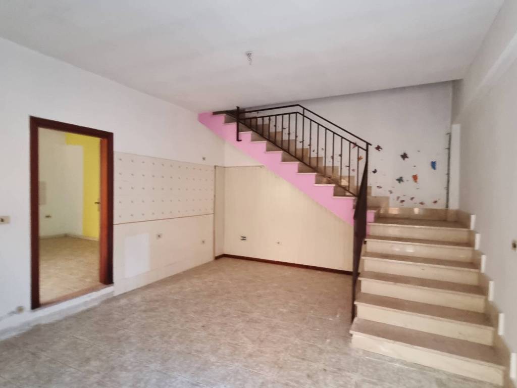 Casa indipendente a Castel baronia in Via Mazzini, 12 - Foto 4